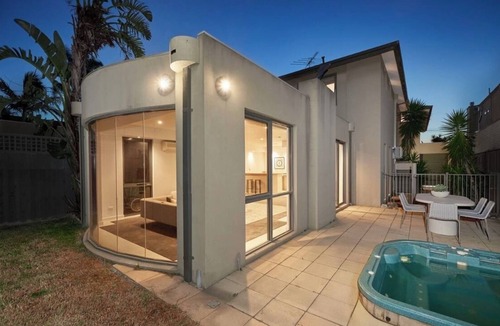Black Rock House | Melbourne Beachfront Family Home with panoramic view