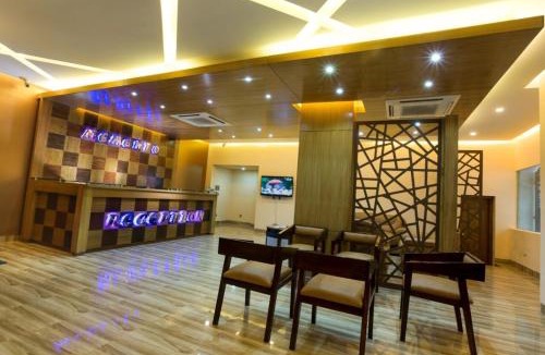 Uttara Boat Rental | Memento Residence