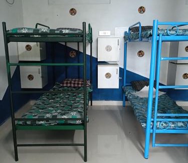 Chennai Hostel | Mens3 Paradise PG for MENS