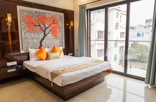 Sector 1 House | Meraki Inn Saltlake