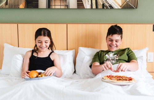 Upper Mount Gravatt Hotel | Mercure Brisbane Garden City