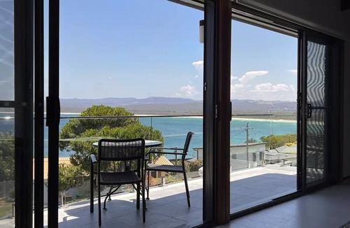 Merimbula Apartment | Merimbula's best view - The Peninsula, Long Point