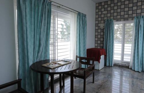 Denkanikota House | Miami - Private Jaccuzzi Villa in Bangalore