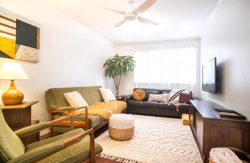 Dicky Beach House | Mid-Century Modern Retro Beach House