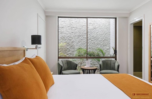 Warrnambool Hotel | Mid City Warrnambool