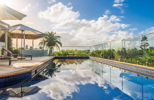 Coopers Shoot House | Milla's on Coopers - Amazing Views