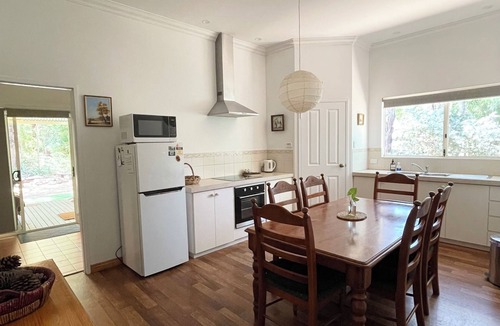 Dwellingup House | Milltree Cottage Getaway