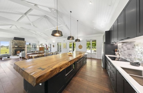 Mindaribba House | Mindaribba Estate - Grand Riverfront Pastoral House