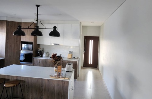 Berrimah House | Minimalistic Modern House- in a new and Safe Estate in NT