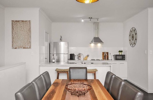 Encounter Bay House | Mirabella - 20 Buffalo Crt, Encounter Bay