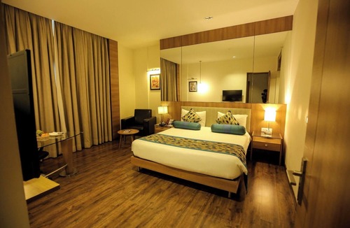 Sector 17 Hotel | MISAKI HOTEL