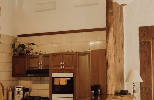 Uki House | Misty Mountain Manor