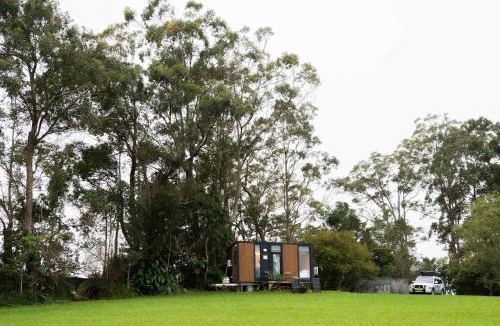 Peeramon House | Misty Mountain Retreat by Tiny Away