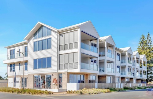 Moana Apartment | Moana Wave A Marvellous Beachfront Residence