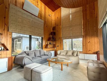 Mukteshwar Ski Chalet | Modern 2 bedroom Cabin