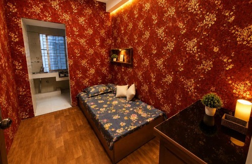 Dhaka Apartment | Modern 2 Bedroom Studio in Dhaka - AC, WiFi & Kitchen