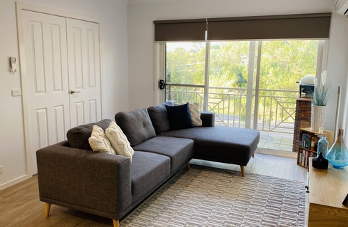 Templestowe Apartment | *Modern 2BR APT - BBQ/Pool/Sauna/WiFi