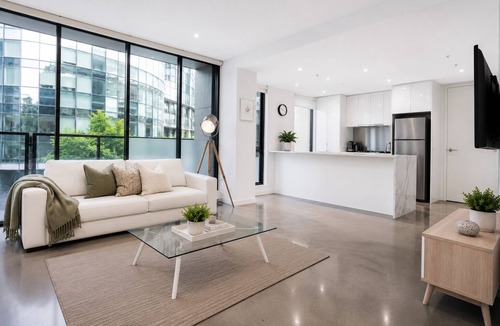Docklands Apartment | Modern Docklands by Ready Set Stay with parking, linen, gym, and pool