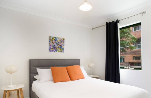 Newtown Apartment | Modern, Executive Apartment near Newtown