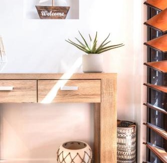 Mudjimba House | Modern Pet-friendly Mudjimba Townhouse