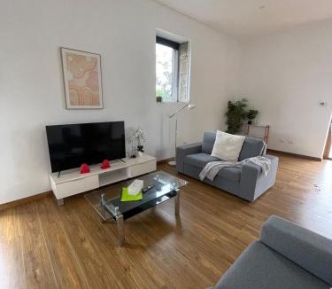 Bellerive House | Modern refine home