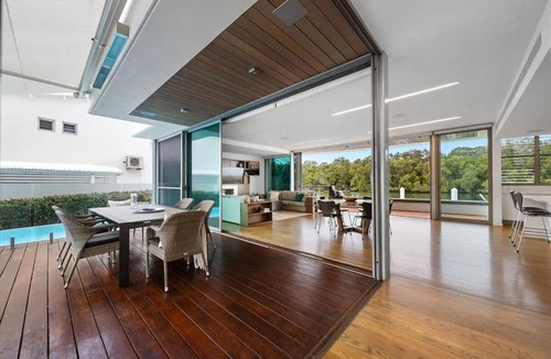 Noosaville House | Modern Riverview Escape with Private Pool