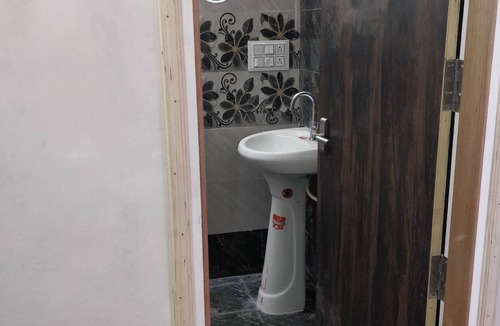 Amritsar House | modern room just 10 minute walk from golden temple for families