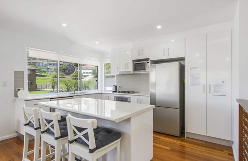 Crescent Head House | MODERN & STYLISH WITH VIEWS