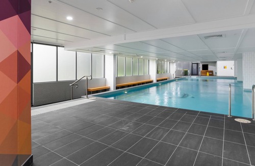 Zetland Apartment | Modern Sydney-sider Experience