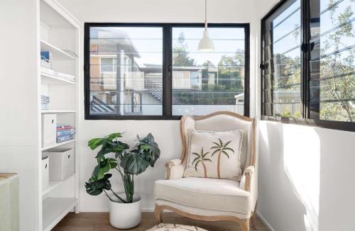Moffat Beach House | Moffat Beach Abode - Pet-friendly Escape by the Sea