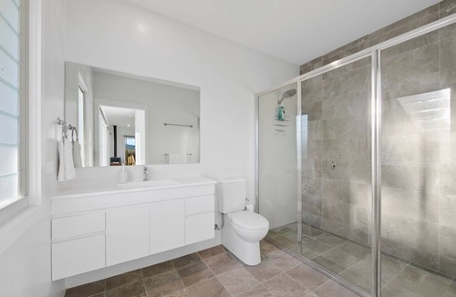 Lovedale Apartment | Molly Morgan Vineyard Villa Shiraz. Couples Retreat in the Hunter