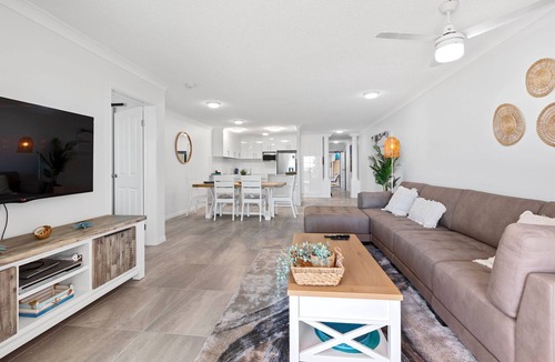 Redcliffe Apartment | "Mon Plaisar 5" - Redcliffe Q 4020