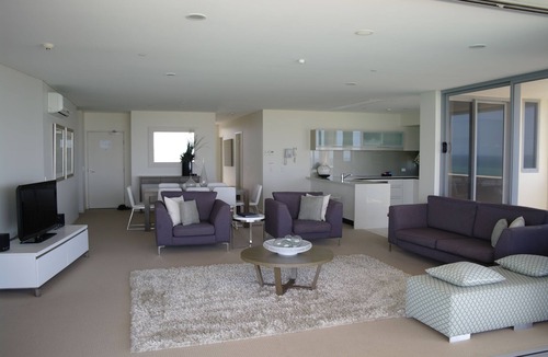 Caloundra Hotel | Monaco