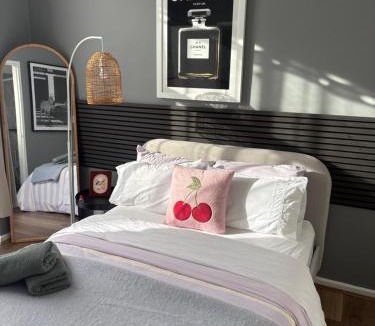 Moonee Ponds Apartment | Monee apartment