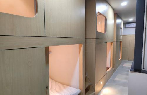 Panchgani Hostel | MonkeyCap Tourist Hostel