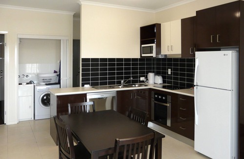 Moranbah Apartment | Monterey Moranbah
