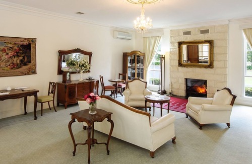 Traralgon House | Montfort Manor - Luxury in Gippsland