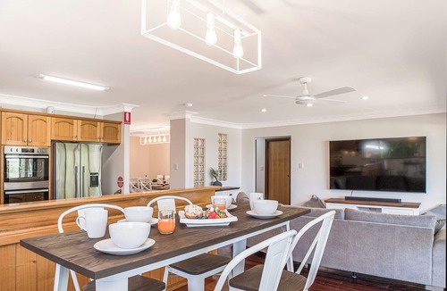 Guilderton House | Moore than a Shack - Ultimate coastal retreat