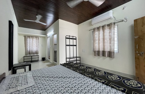 Kolhapur Cottage | more space, more comfort @ Somasila stay inn, Telangana, India