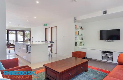 Thredbo Ski Chalet | Mosswood 4