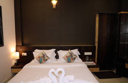 Sawantwadi House | Motel ∙ 8 guests