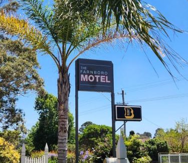 Narooma Hotel | Motel Farnboro
