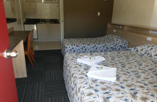 Ipswich Hotel | Motel Monaco