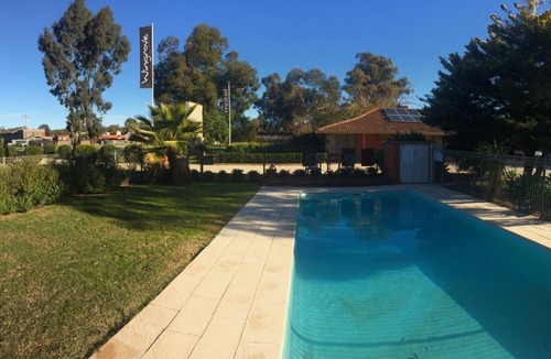 Corowa Hotel | Motel Wingrove