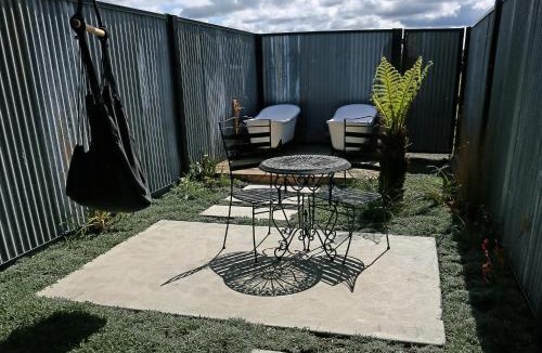 Heyfield Hotel | Motel3858
