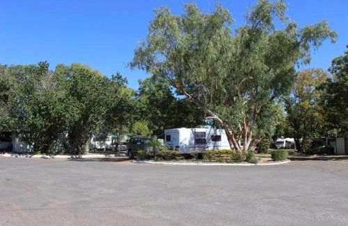 Pioneer Hotel | Mount Isa Caravan Park