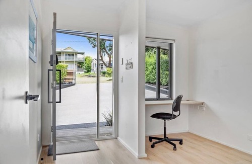 Mount Martha House | Mount Martha Beach House | Bay Views & Games Room