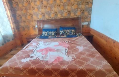 Theog House | Mount Paradise Inn Homestay