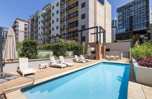 Perth Central Business District Apartment | Mounts Bay Stay 2 Bedroom Apt - Near Kings Park - Free Parking