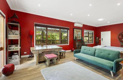 Wentworth Falls Apartment | Moutan - Serene, Chinese-Inspired Retreat